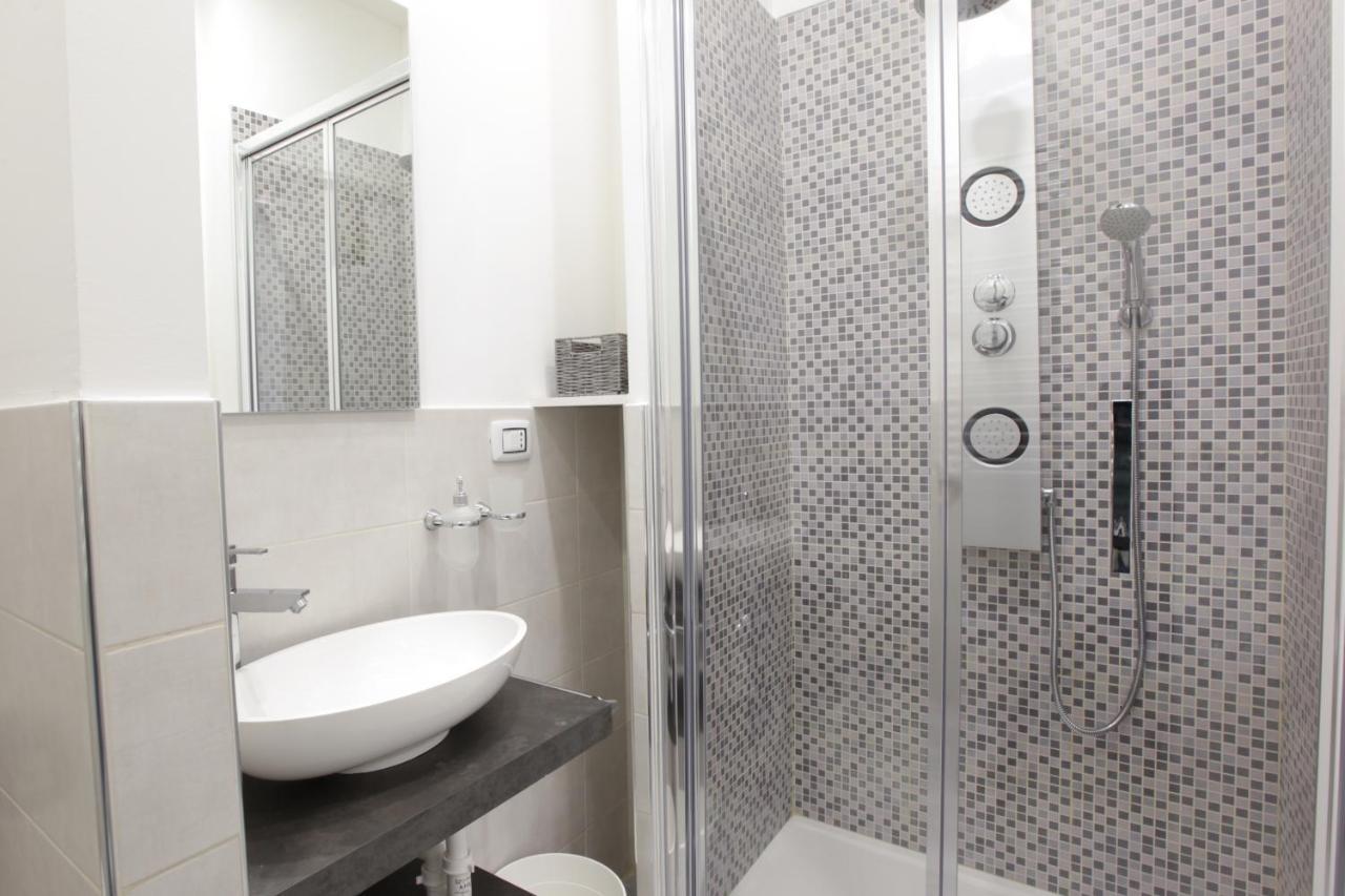 Amazing Apartment In City Center With Balcony Milano Exterior foto