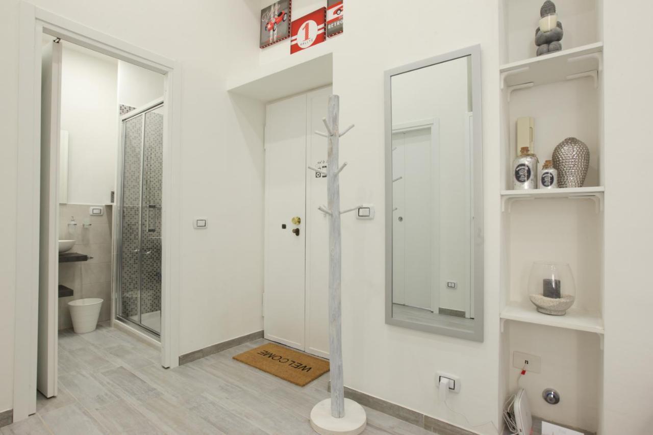 Amazing Apartment In City Center With Balcony Milano Exterior foto