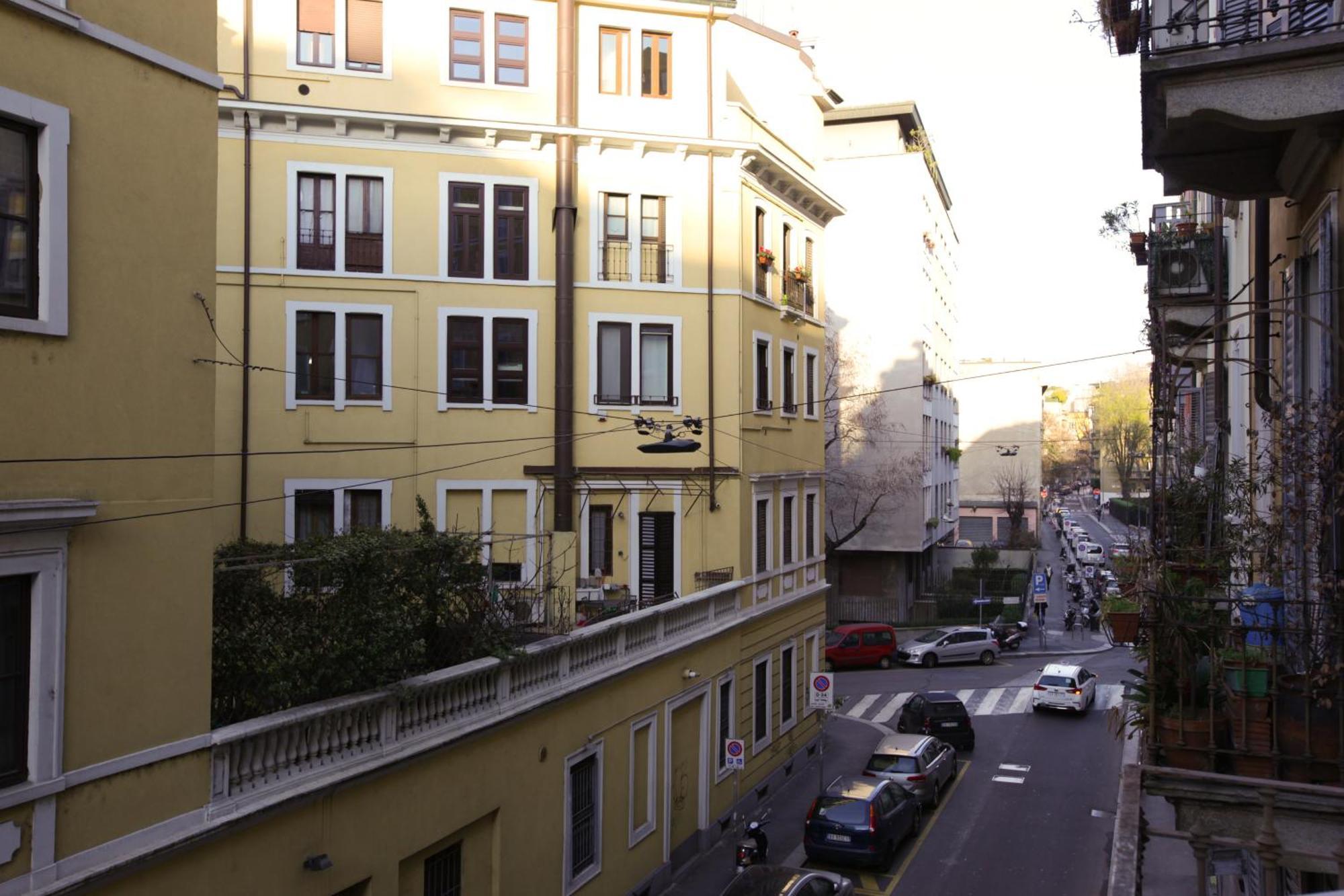 Amazing Apartment In City Center With Balcony Milano Exterior foto