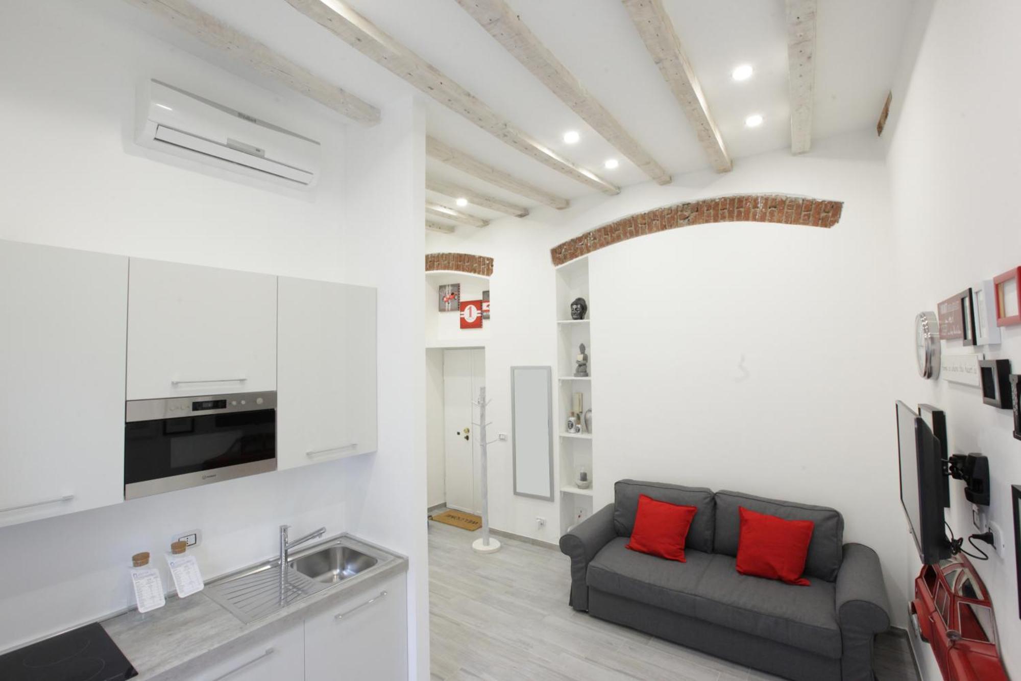Amazing Apartment In City Center With Balcony Milano Exterior foto
